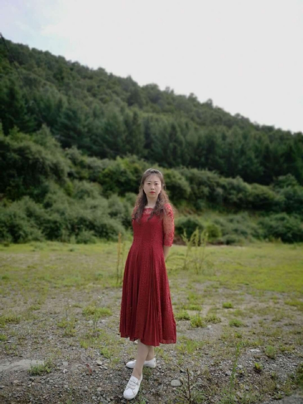 木槿的第七张照片--邢台相亲服务中心