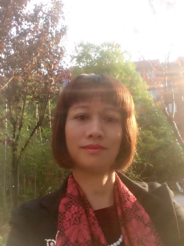 张馨方的第一张照片--邢台相亲服务中心