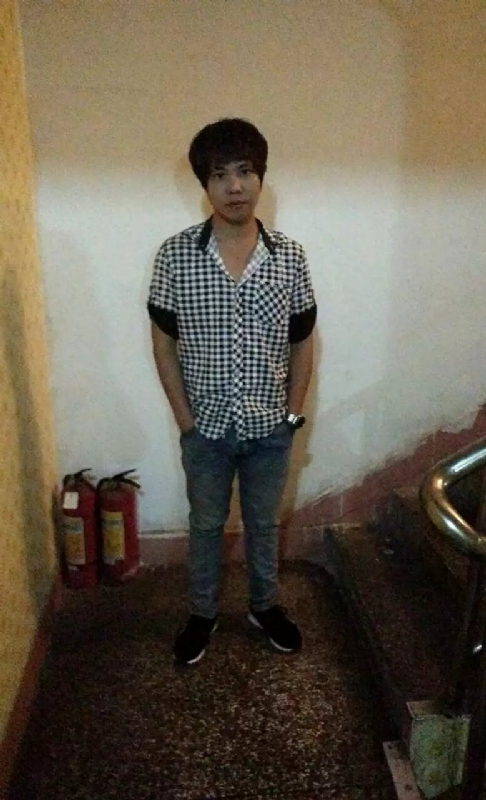 单身征婚的第一张照片--邢台相亲服务中心