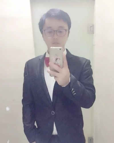 疯狂的肚子的第一张照片--邢台相亲服务中心