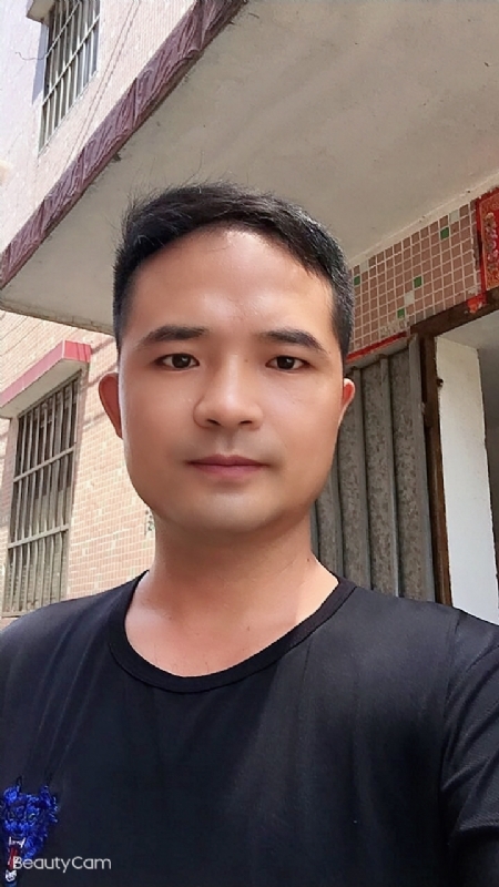 言飞的第二张照片--邢台相亲服务中心