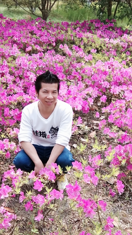 云淡风轻的第一张照片--邢台相亲服务中心