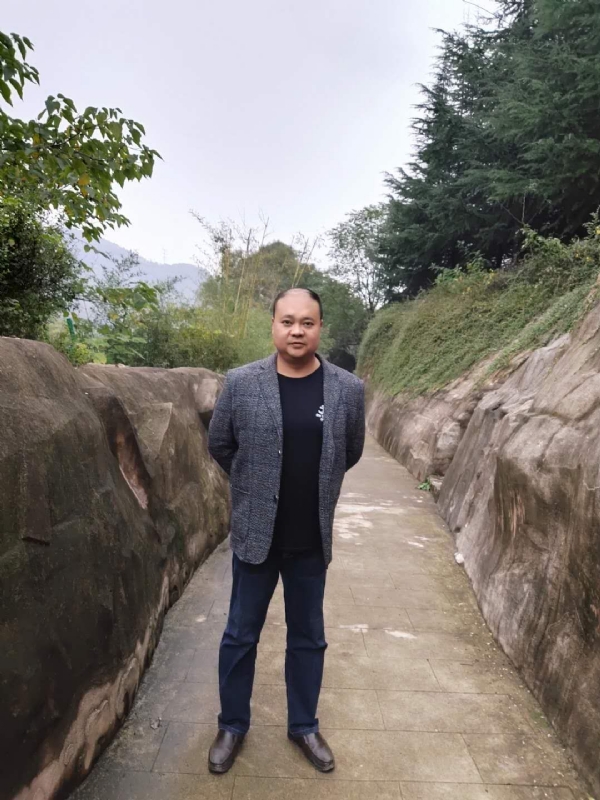 玉竹的第三张照片--邢台相亲服务中心