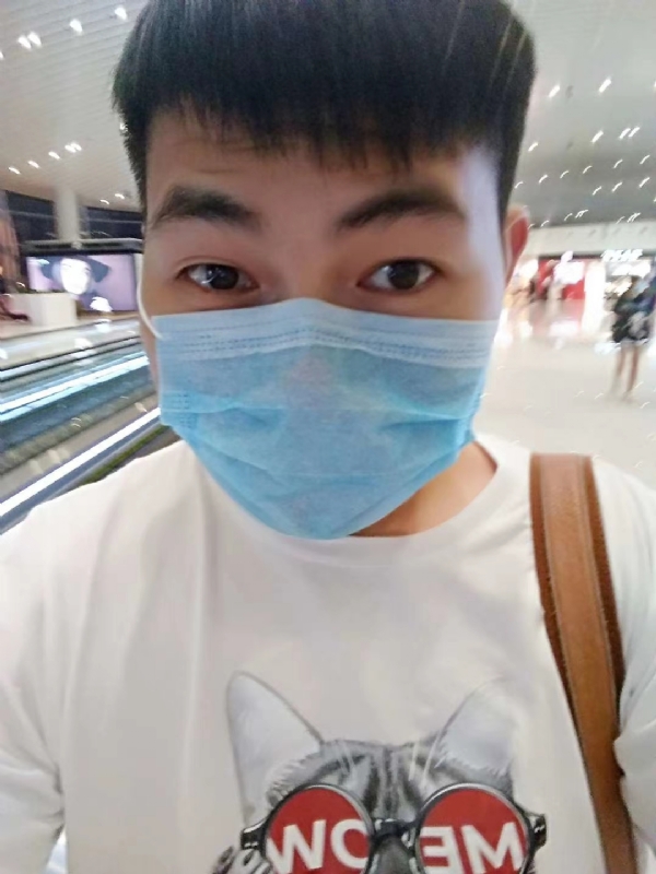 咔咔一顿的第一张照片--邢台相亲服务中心