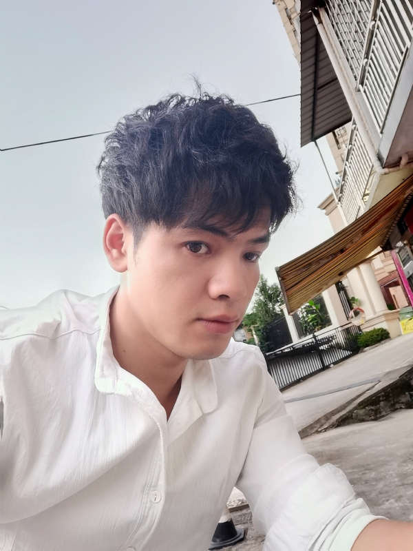 幕后老板的第一张照片--邢台相亲服务中心