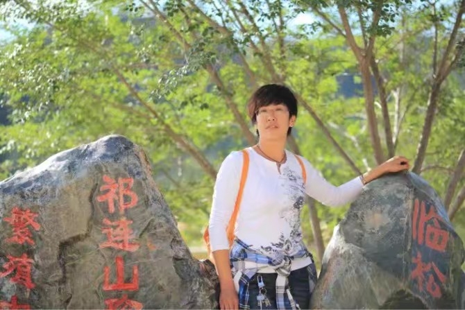 弱水河边青春草的第一张照片--邢台相亲服务中心