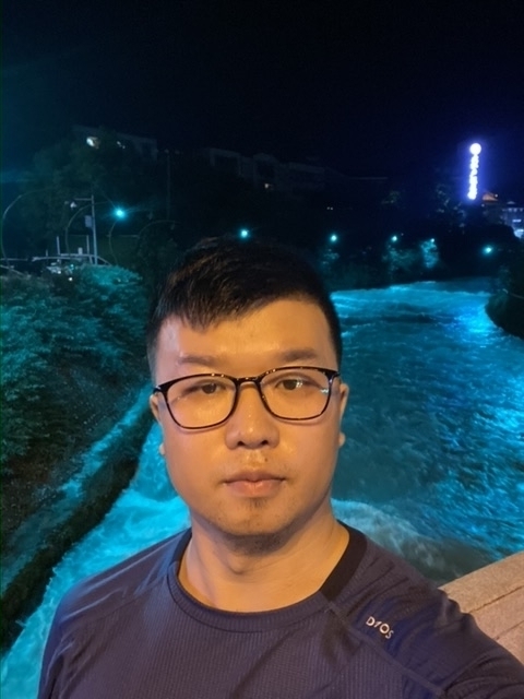 你在哪里的第一张照片--邢台相亲服务中心