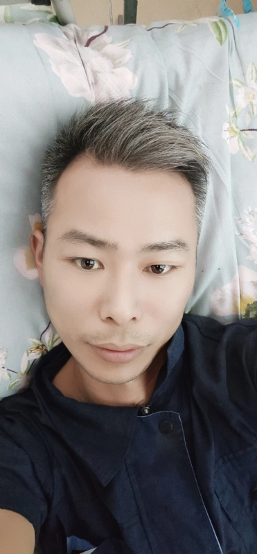 火山口的第一张照片--邢台相亲服务中心