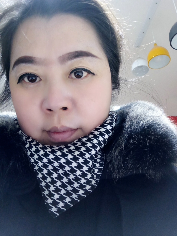 余猪猪的第一张照片--邢台相亲服务中心