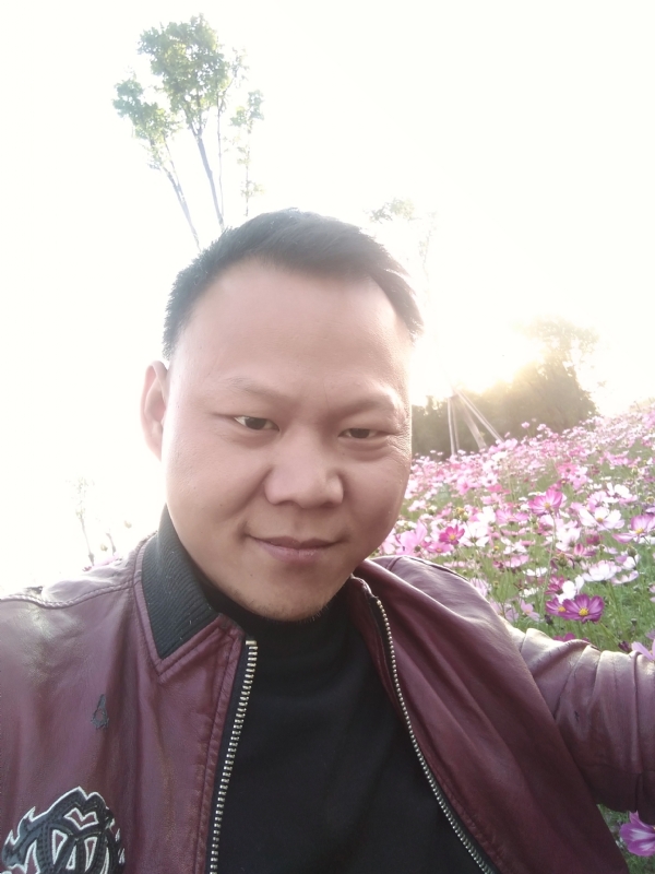 永远的永远的第一张照片--邢台相亲服务中心