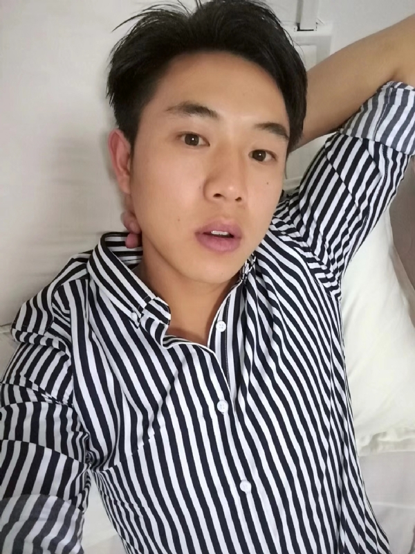 小雷的第二张照片--邢台相亲服务中心