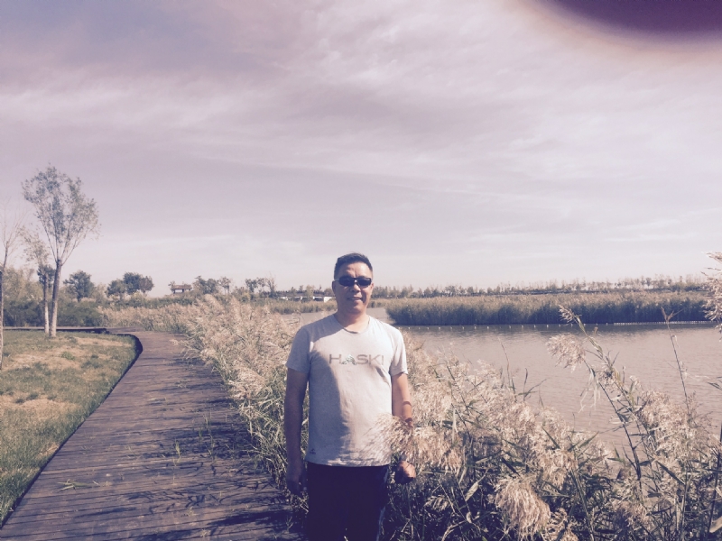 卓哥的第一张照片--邢台相亲服务中心