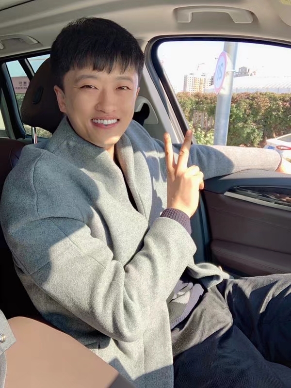 炫甫的第一张照片--邢台相亲服务中心