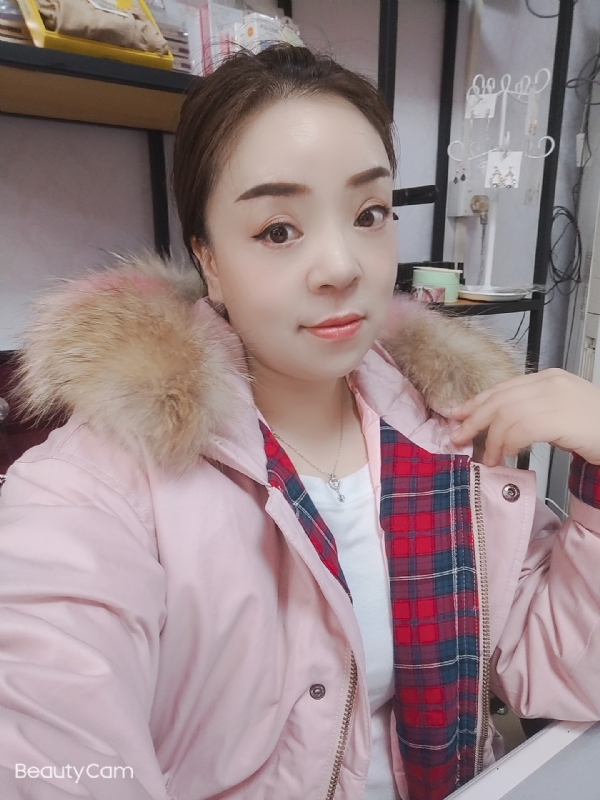 爱雨的第一张照片--邢台相亲服务中心