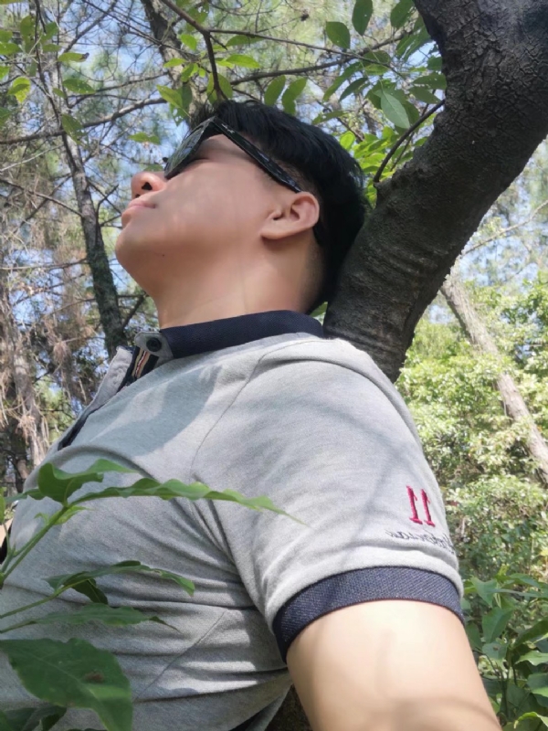 新丁的第一张照片--邢台相亲服务中心