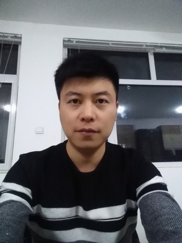 呵呵的第一张照片--邢台相亲服务中心