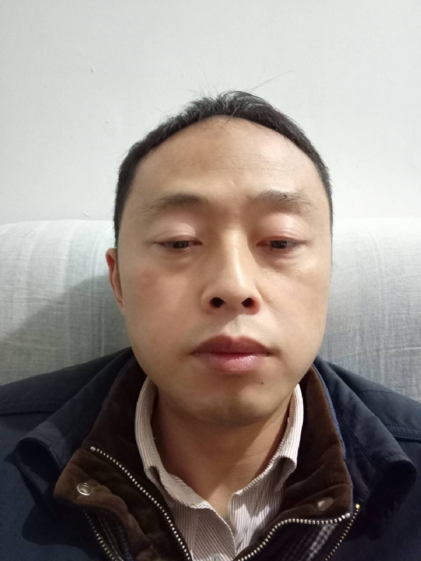 阳光的第一张照片--邢台相亲服务中心