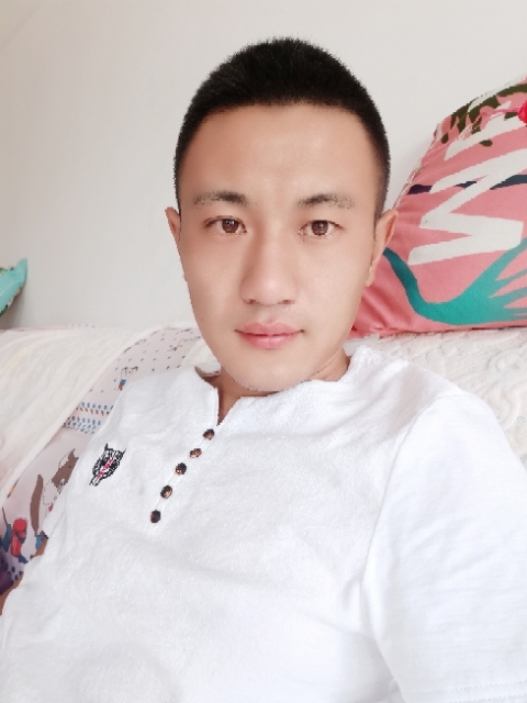 海阔天空的第一张照片--邢台相亲服务中心