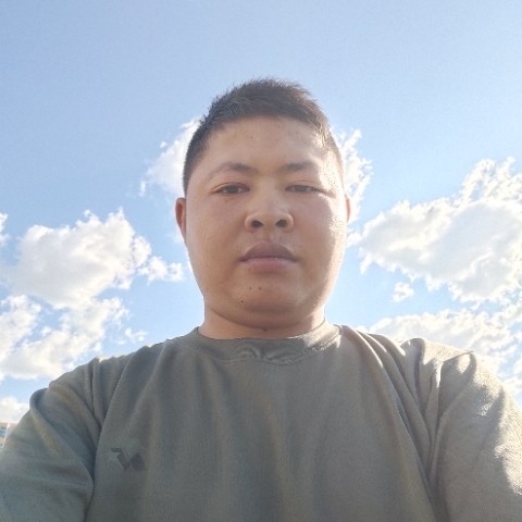 马的第一张照片--邢台相亲服务中心