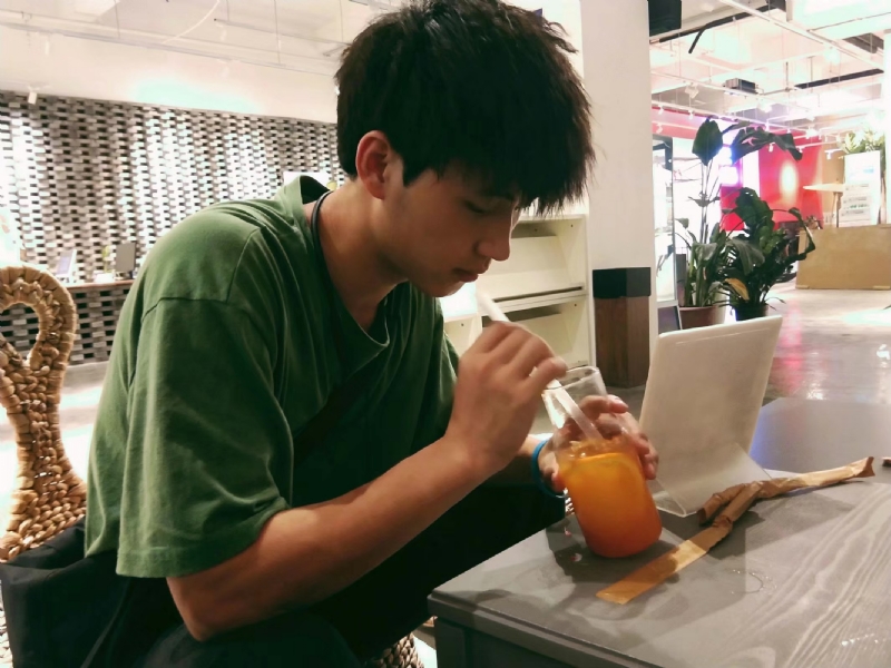 一花一世界的第一张照片--邢台相亲服务中心