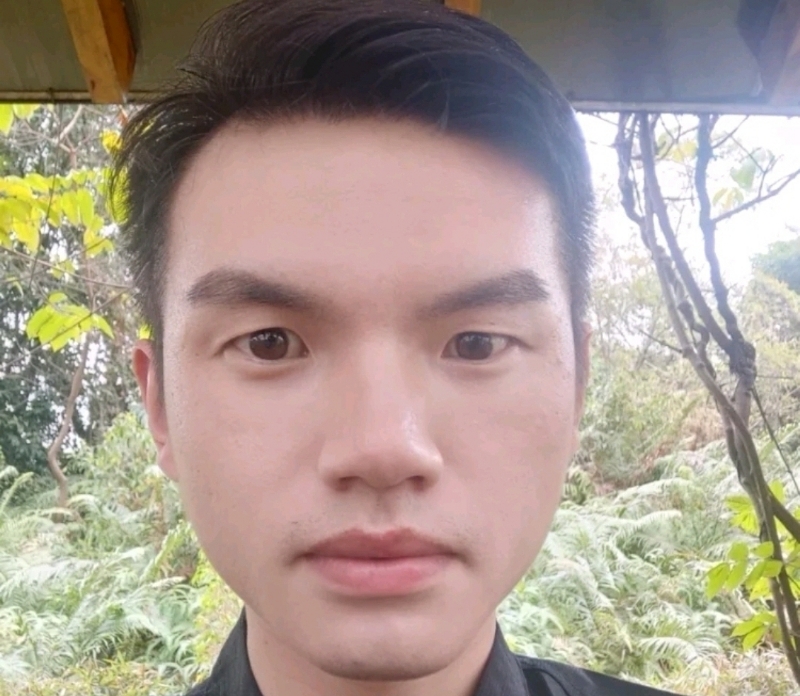 彬彬有礼的第二张照片--邢台相亲服务中心