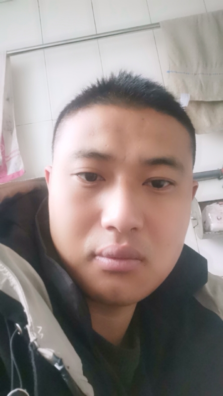 烟花再美不过瞬间的第一张照片--邢台相亲服务中心