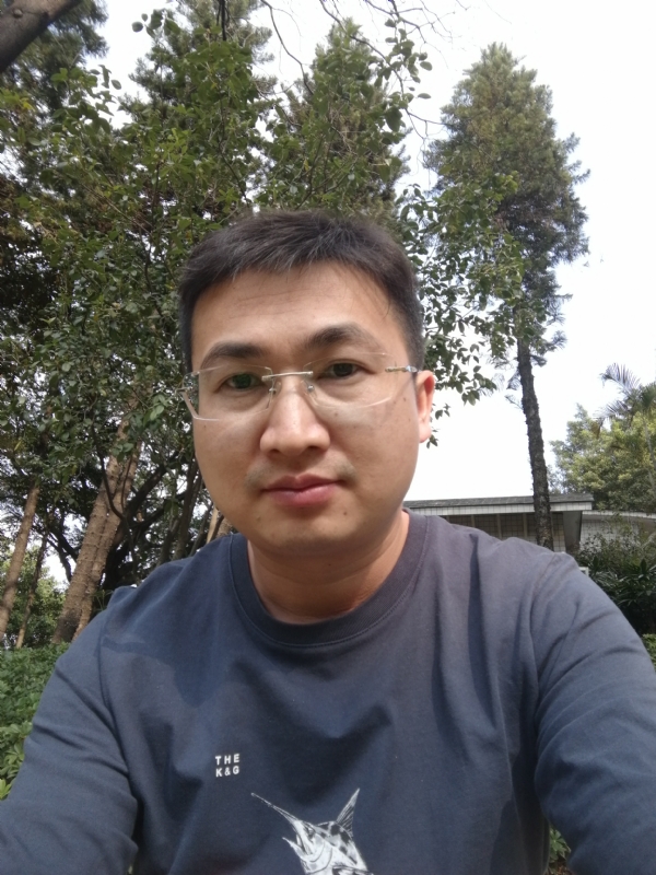 不如随风的第二张照片--邢台相亲服务中心