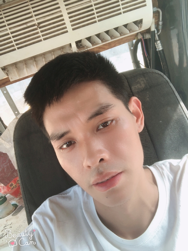 小董的第一张照片--邢台相亲服务中心