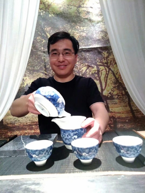 飞云之上的第一张照片--邢台相亲服务中心