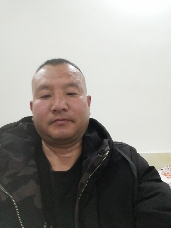 肖小江的第一张照片--邢台相亲服务中心