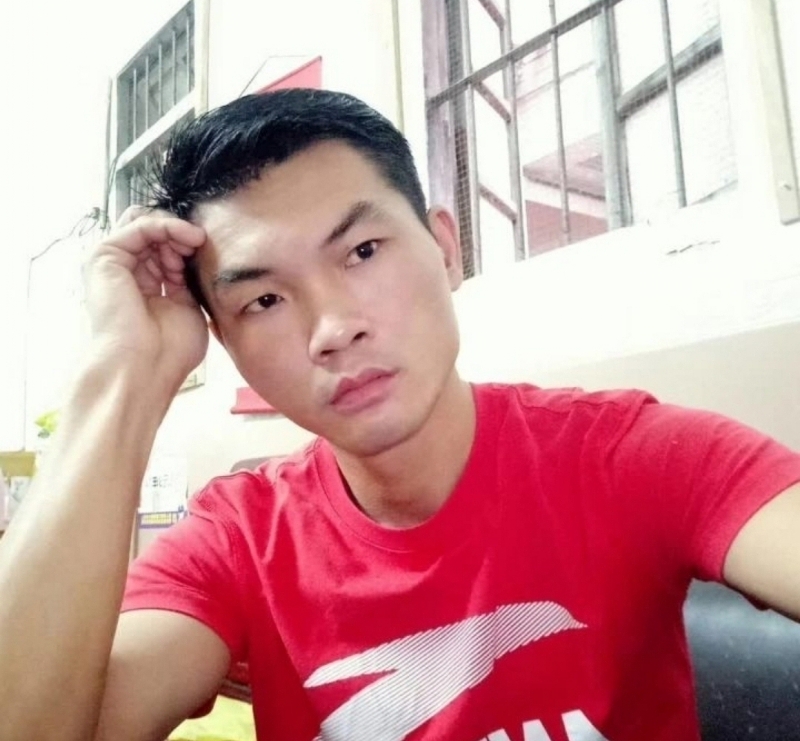 英俊的台灯的第一张照片--邢台相亲服务中心