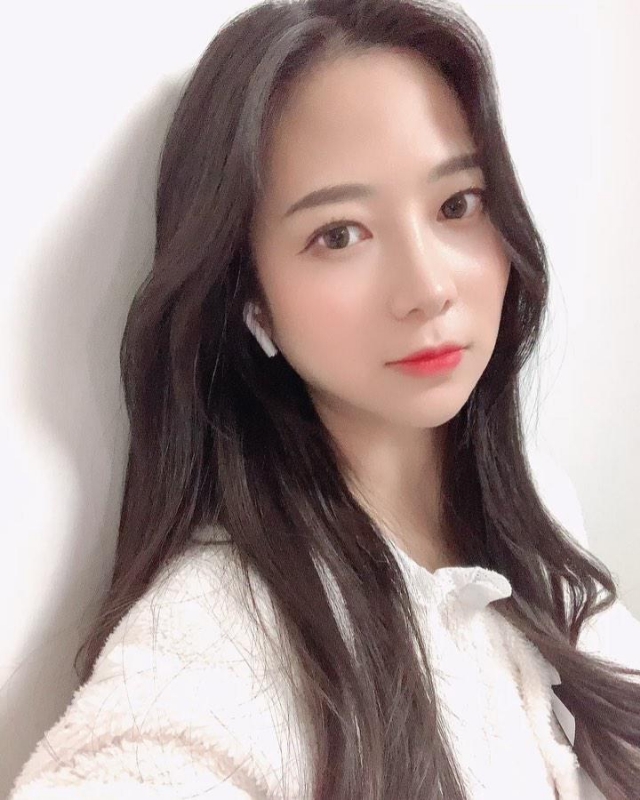 夢怡..的第一张照片--邢台相亲服务中心