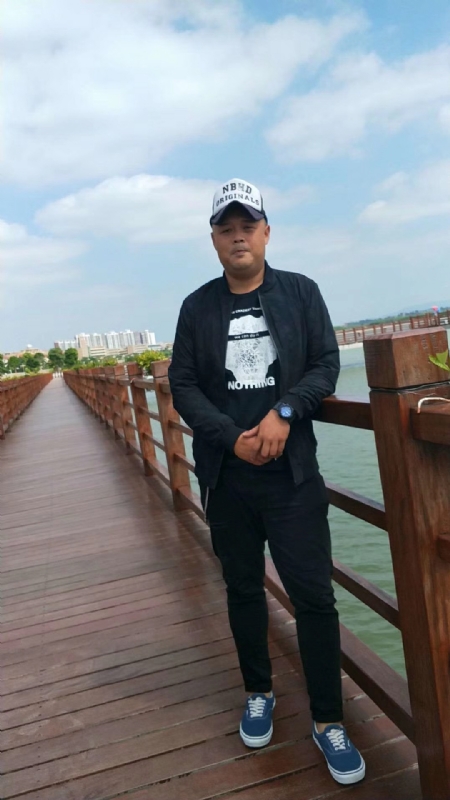 人生如戏的第二张照片--邢台相亲服务中心