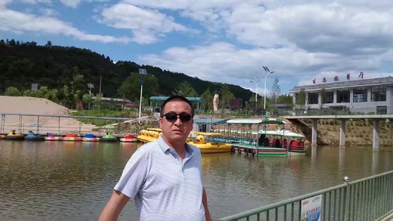 一三缺四的第一张照片--邢台相亲服务中心