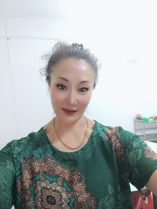 燕子的第二张照片--邢台相亲服务中心