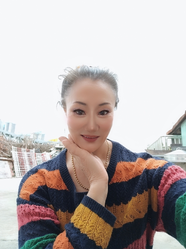 燕子的第四张照片--邢台相亲服务中心