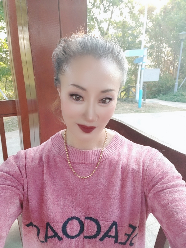 燕子的第五张照片--邢台相亲服务中心