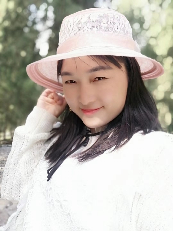 凤凰的第一张照片--邢台相亲服务中心