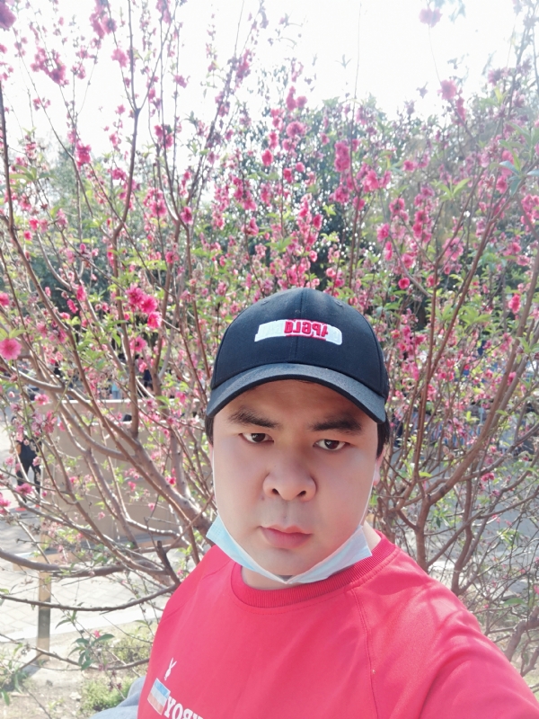 真心交友的第一张照片--邢台相亲服务中心