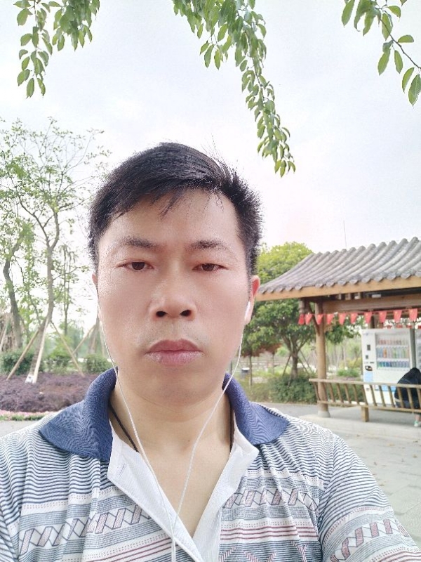 一个人的孤单的第一张照片--邢台相亲服务中心