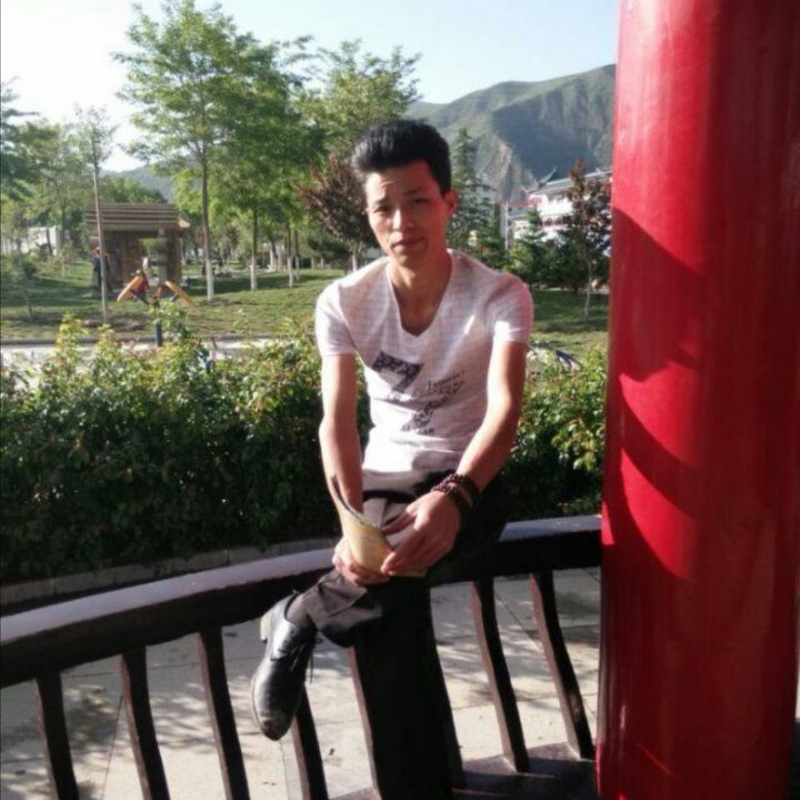 Bill的第一张照片--邢台相亲服务中心