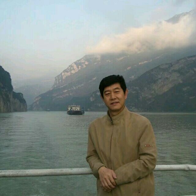 优秀善良1.78的第二张照片--邢台相亲服务中心