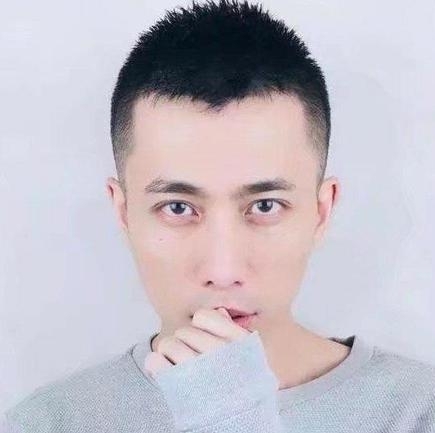 辛酉的第一张照片--邢台相亲服务中心