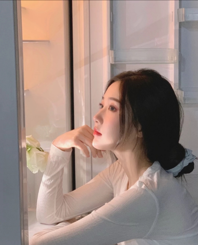 風吹過臉頰的第一张照片--邢台相亲服务中心