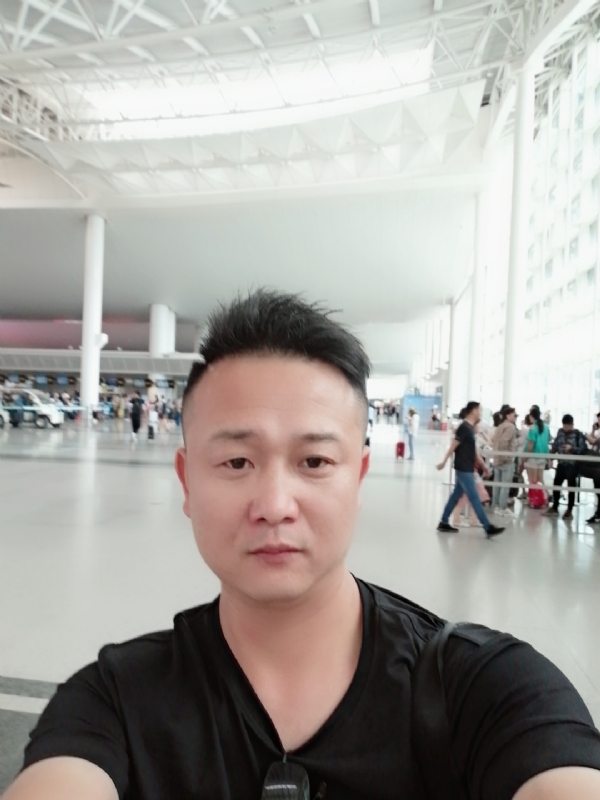 一叶知秋的第一张照片--邢台相亲服务中心