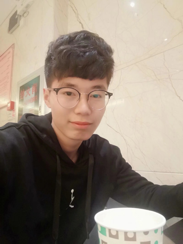 小张的第一张照片--邢台相亲服务中心