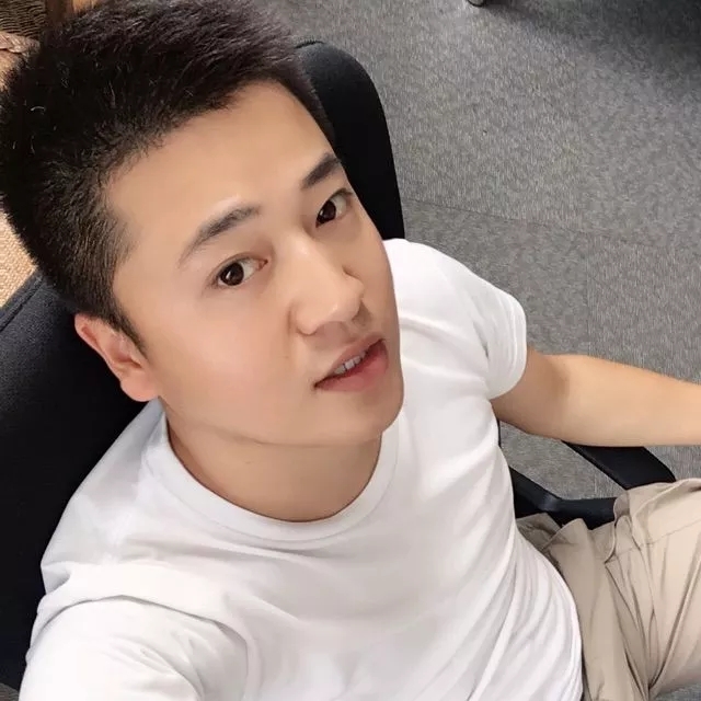 稻草人的第一张照片--邢台相亲服务中心