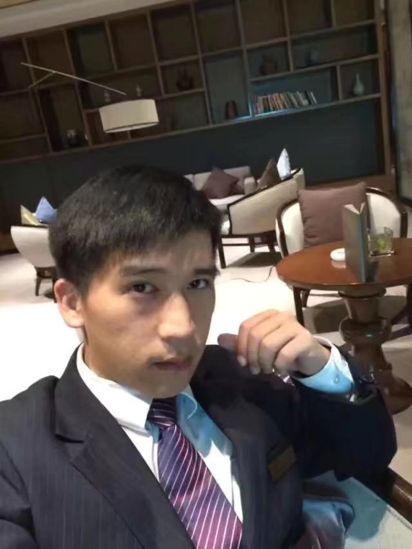 一条孤独的鱼的第二张照片--邢台相亲服务中心