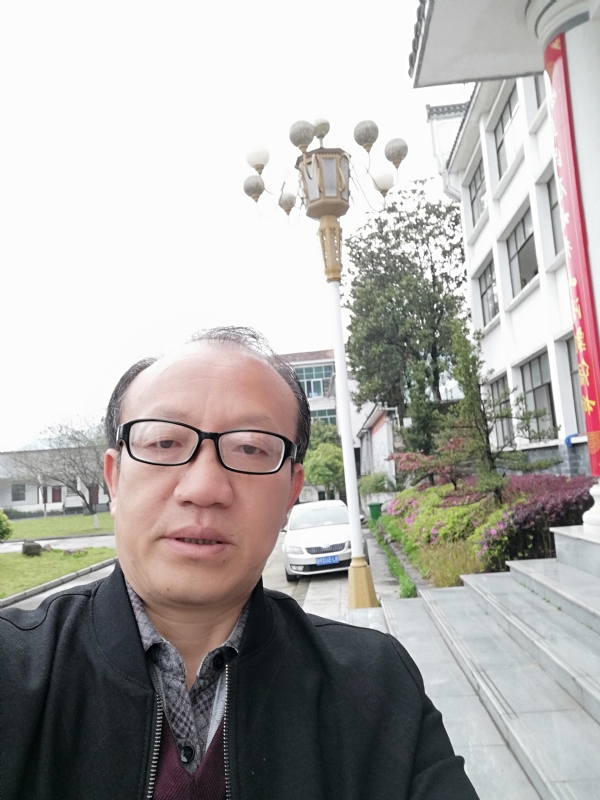 玫瑰祥云的第二张照片--邢台相亲服务中心