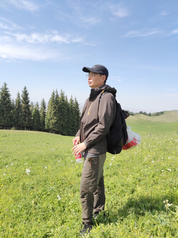 野丁的第一张照片--邢台相亲服务中心